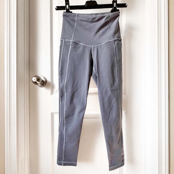 VICTORIA'S SECRET VSX Sport Knockout Grey Capri NWOT - Picture 2 of 13